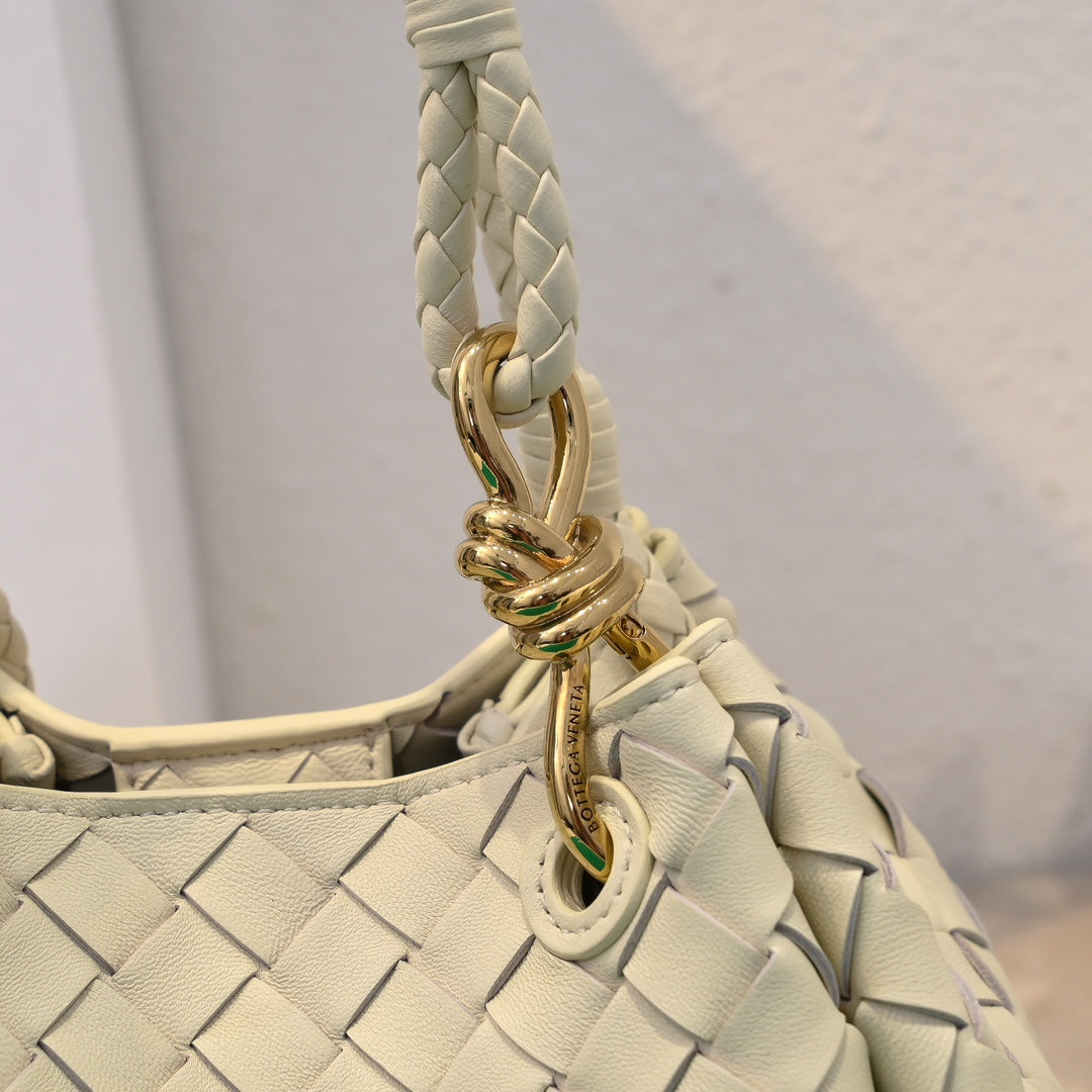 Bottega Veneta Handbag