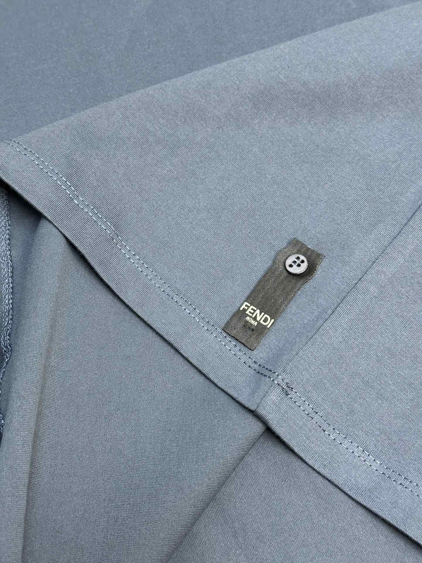 Fendi T-shirt