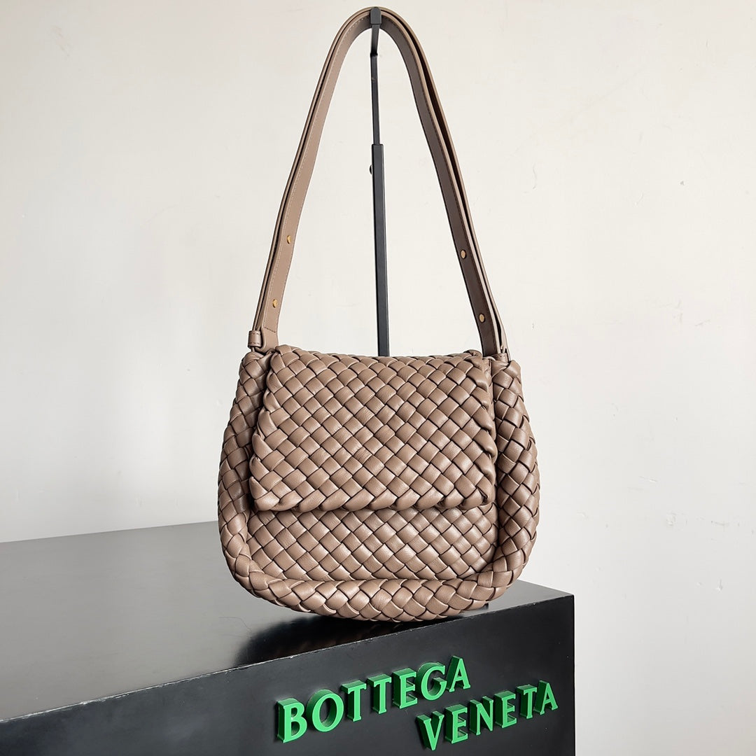 Bottega Veneta Handbag