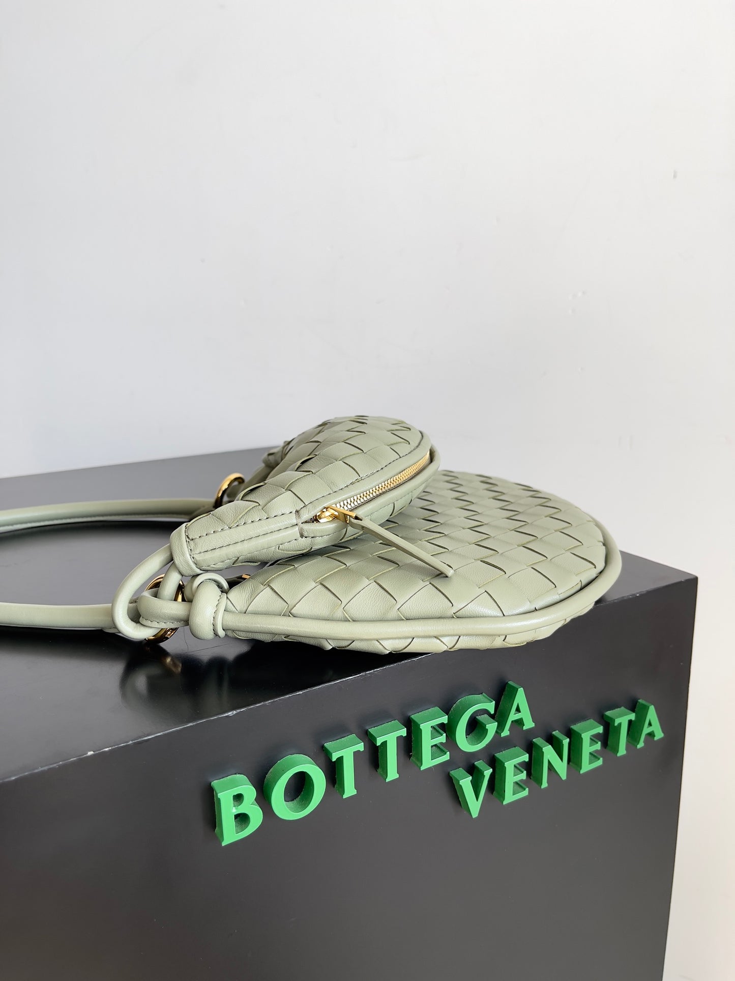 Bottega Veneta Handbag