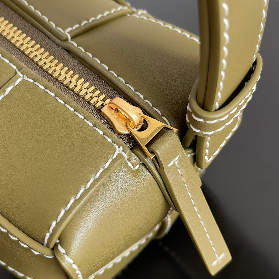 Bottega Veneta Handbag