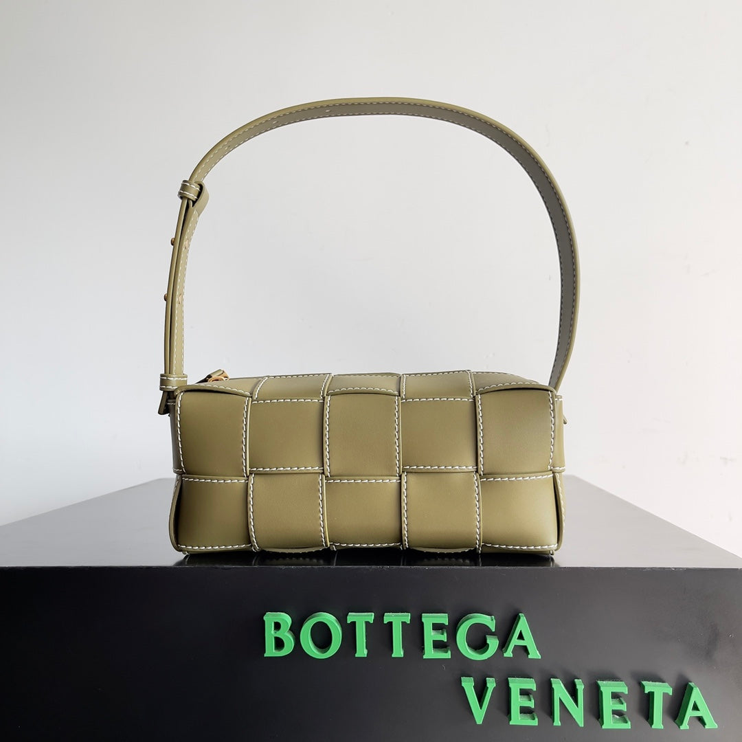 Bottega Veneta Handbag