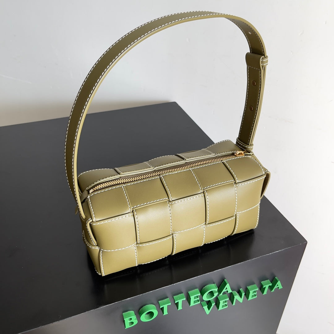 Bottega Veneta Handbag