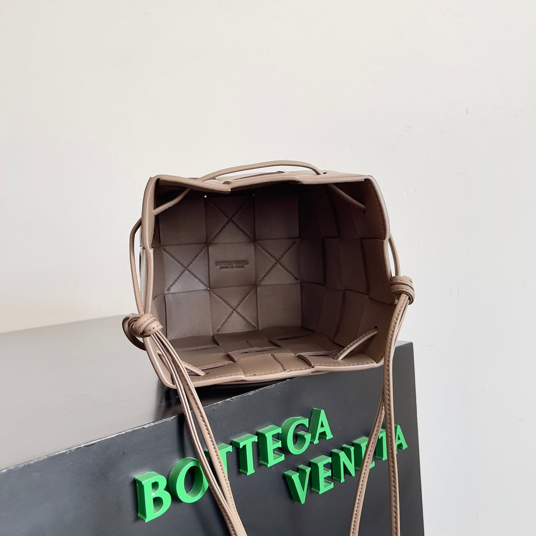 Bottega Veneta Handbag