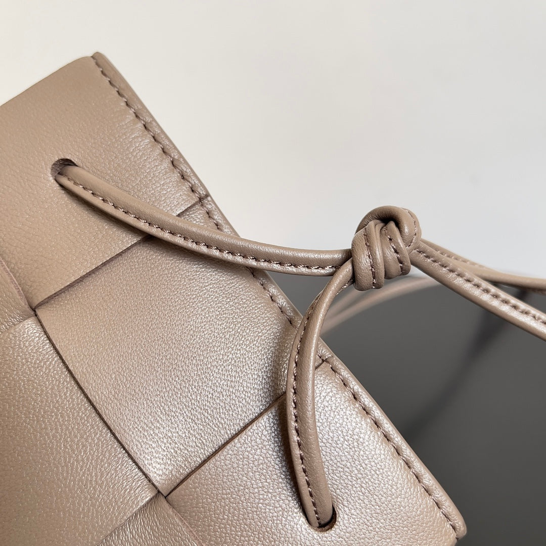 Bottega Veneta Handbag