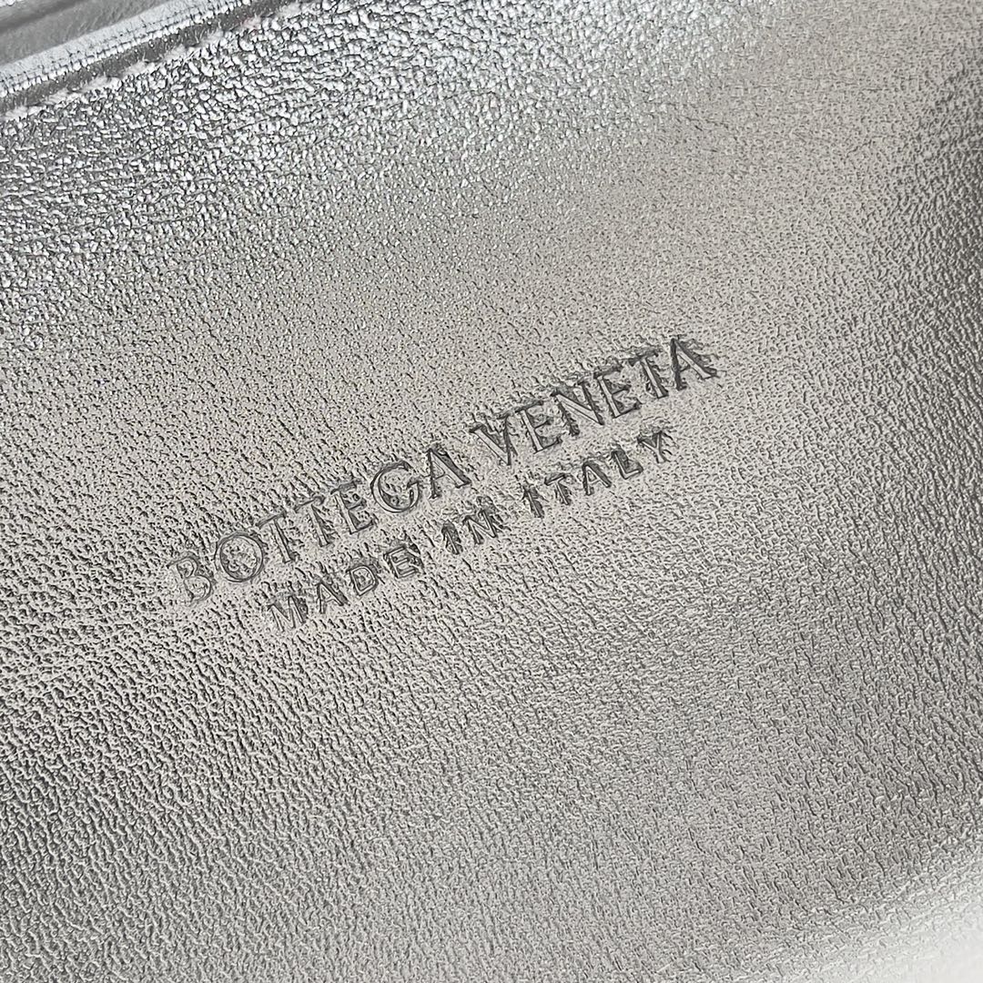Bottega Veneta Handbag