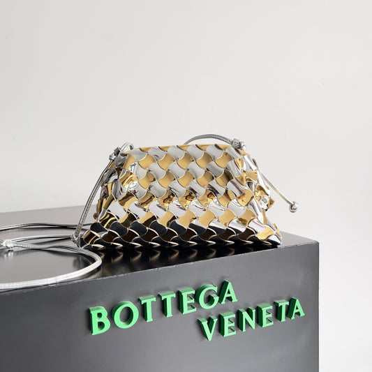 Bottega Veneta Handbag
