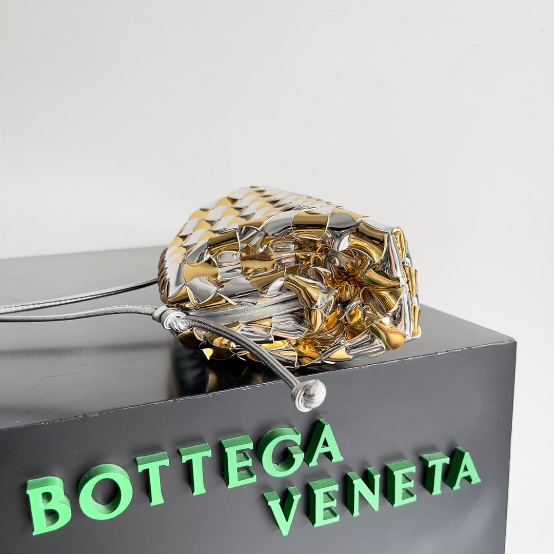 Bottega Veneta Handbag