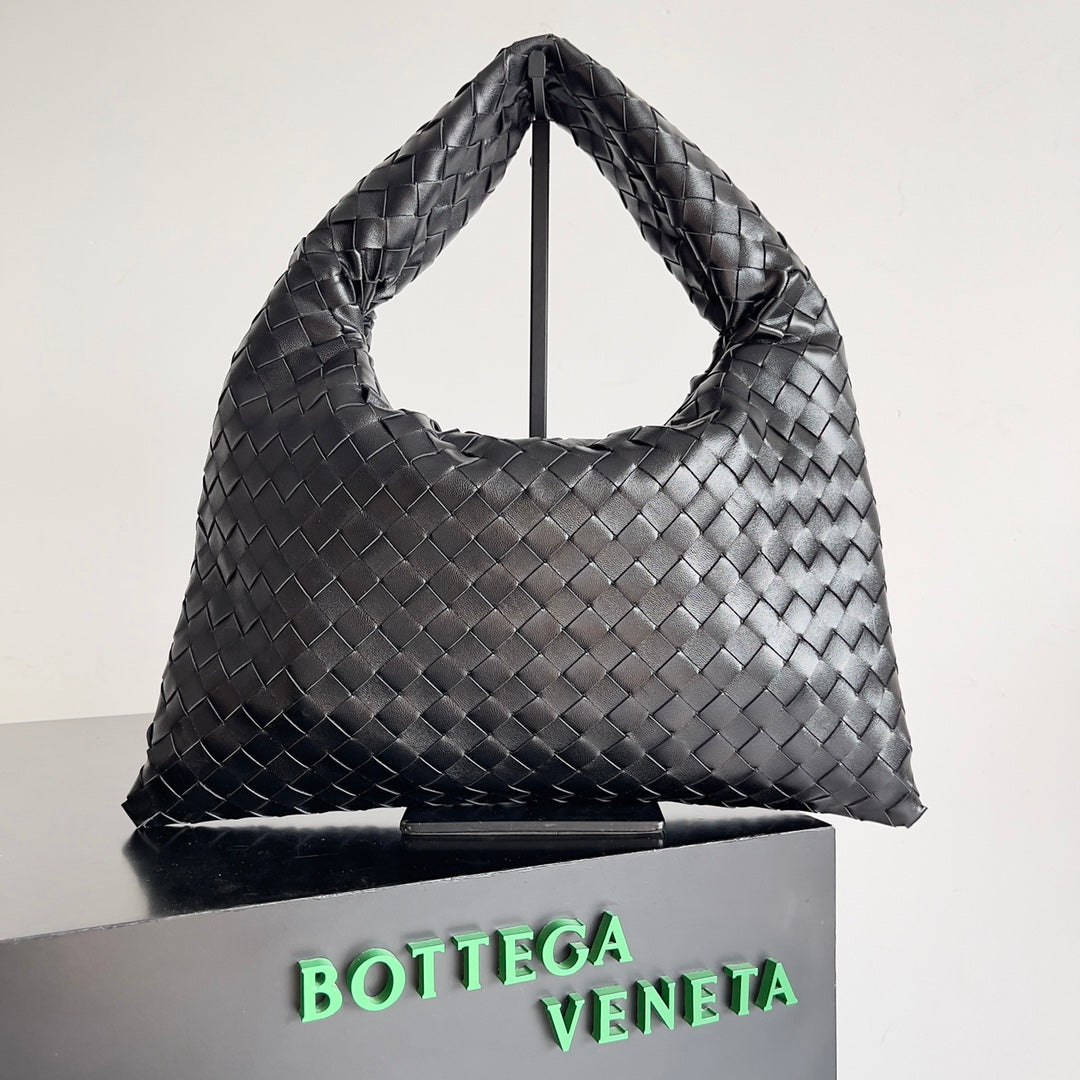 Bottega Veneta Handbag