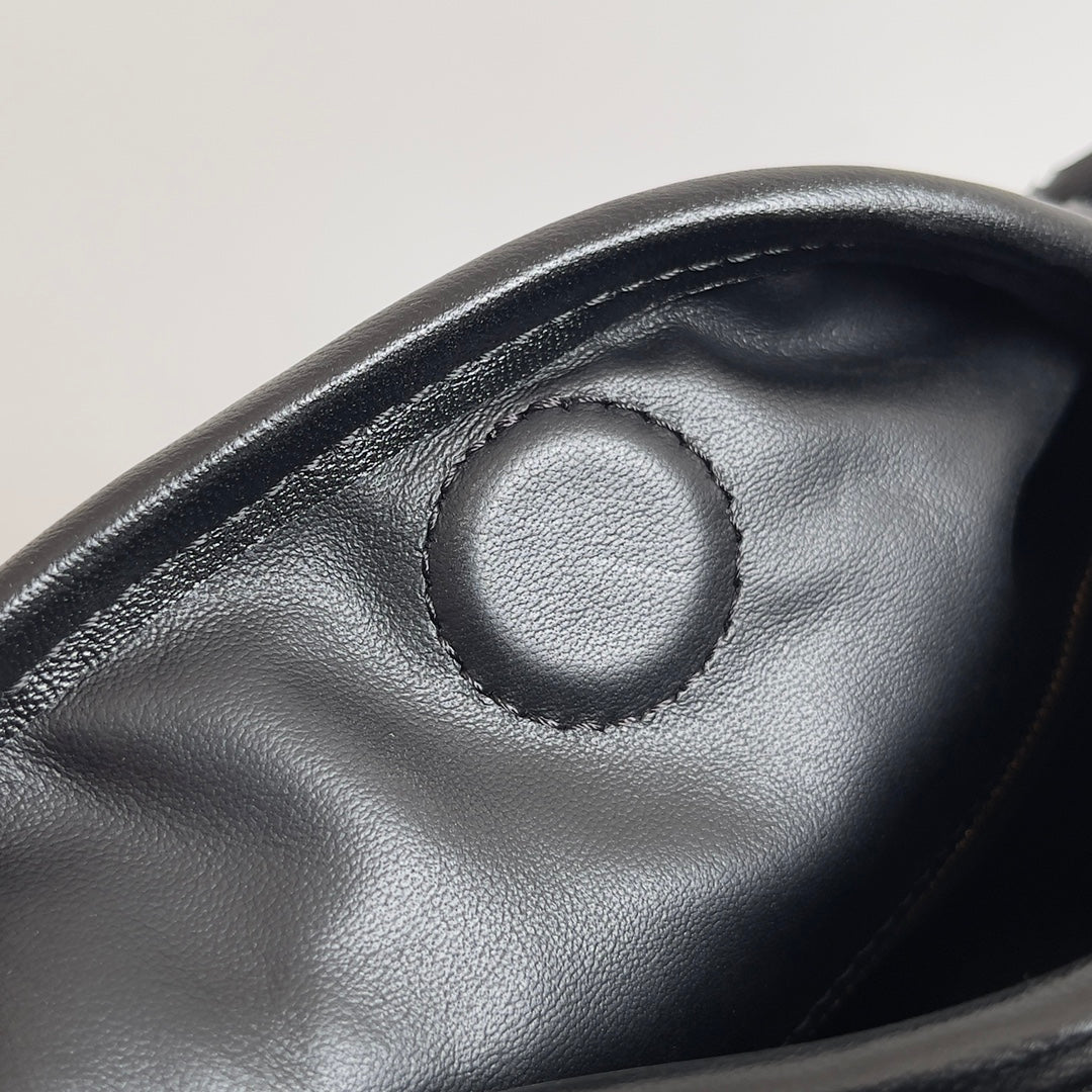 Bottega Veneta Handbag