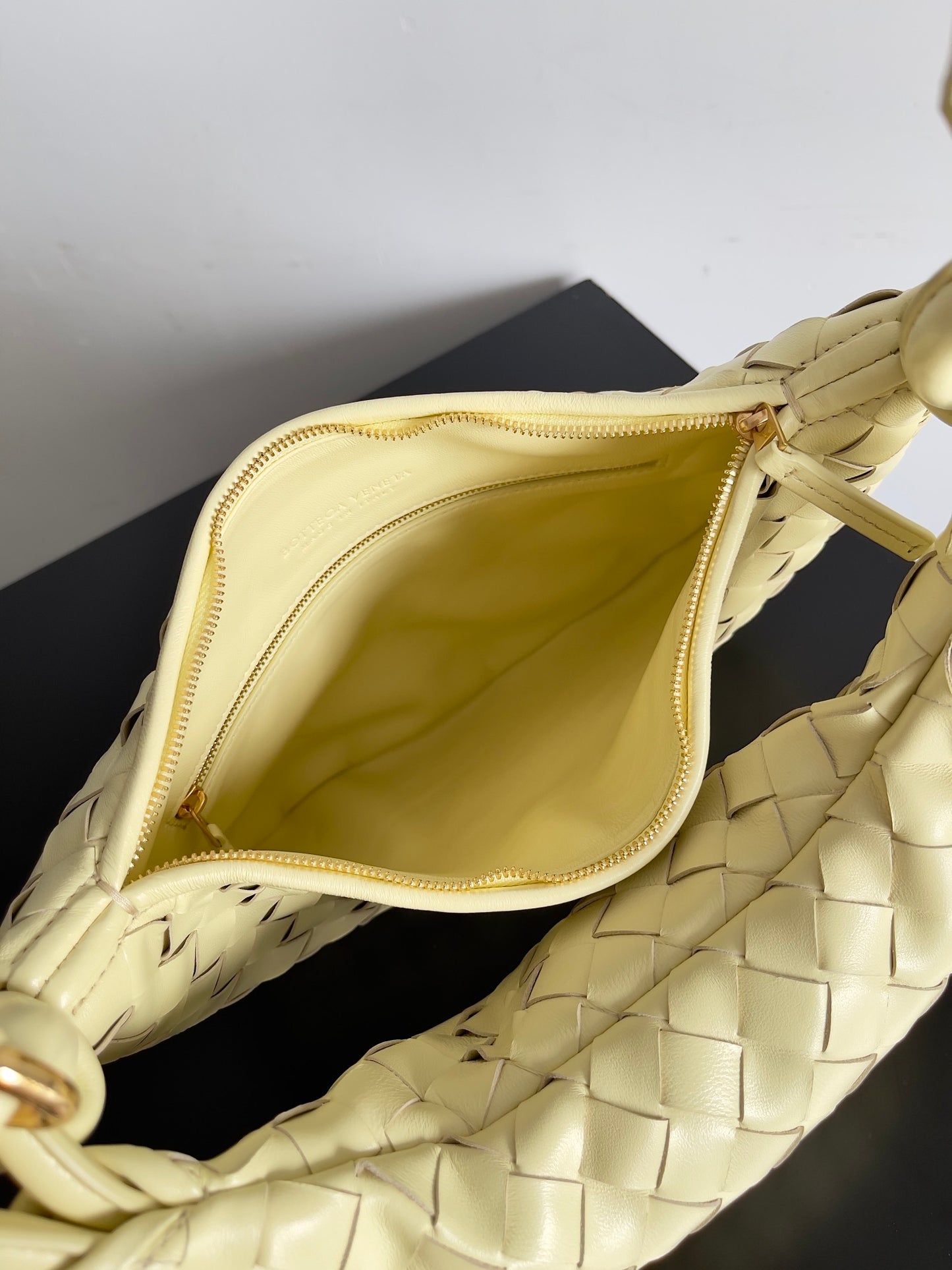 Bottega Veneta Handbag