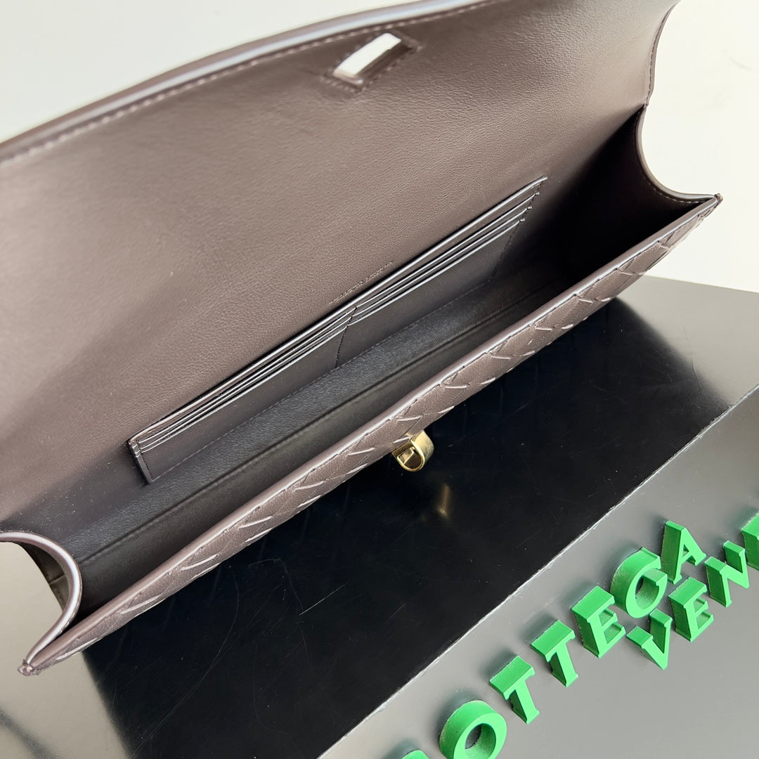 Bottega Veneta Handbag