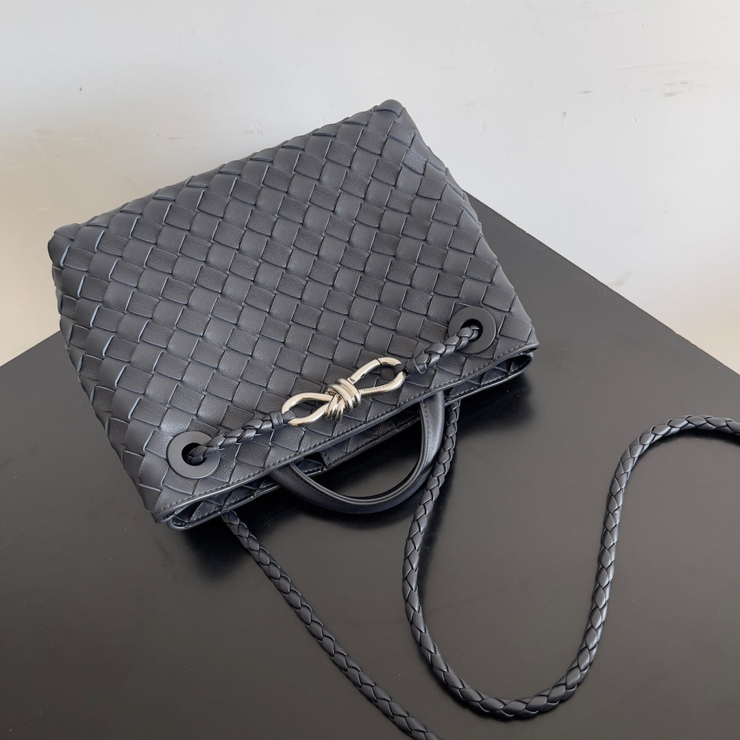 Bottega Veneta Handbag