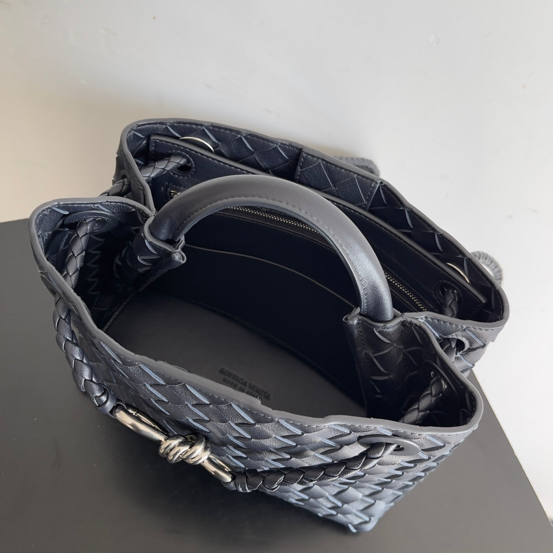 Bottega Veneta Handbag