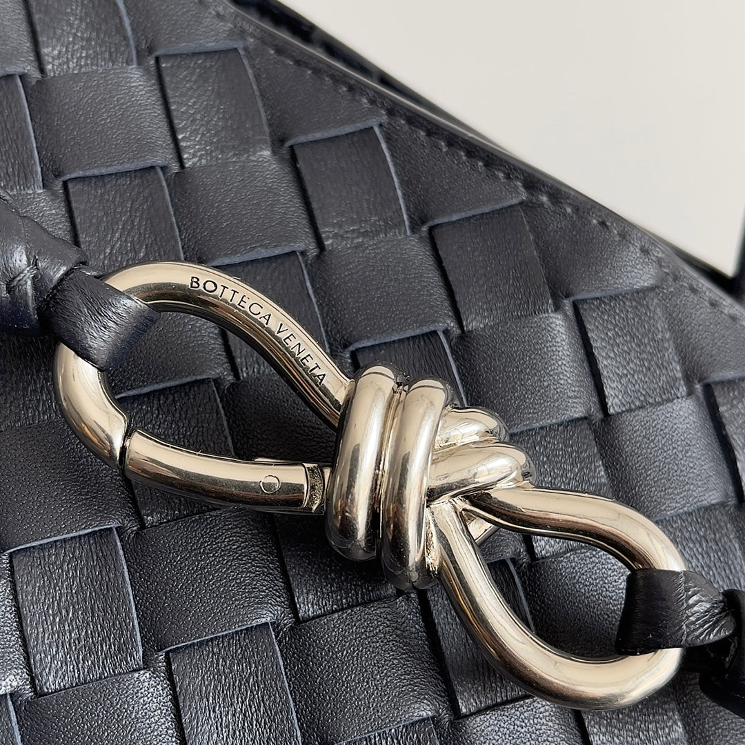 Bottega Veneta Handbag