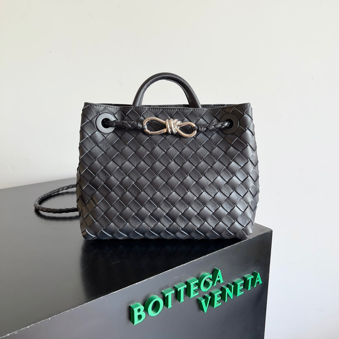 Bottega Veneta Handbag