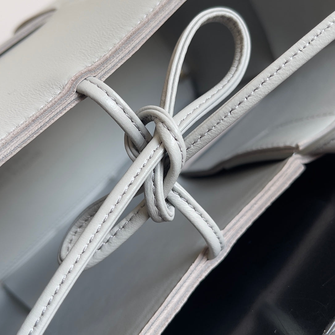Bottega Veneta Handbag