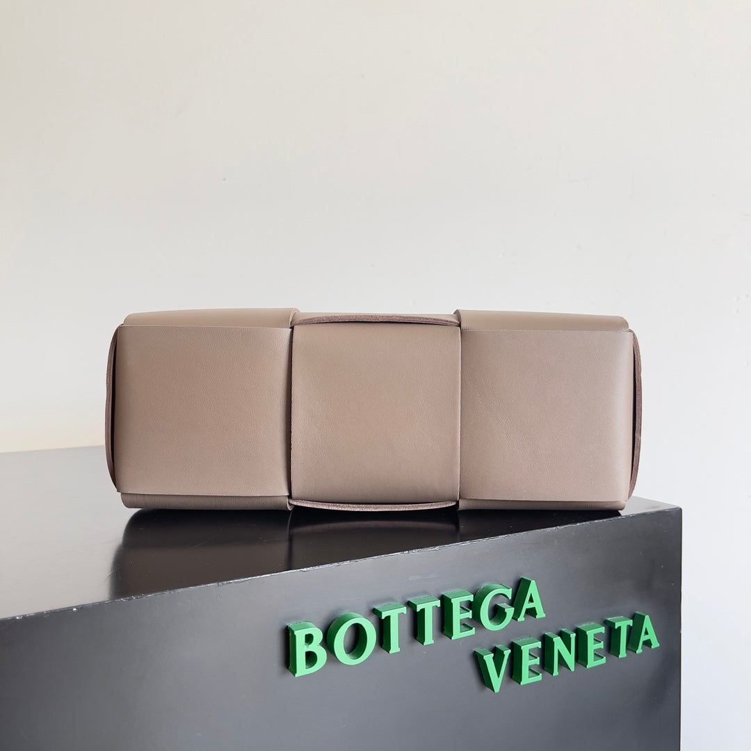 Bottega Veneta Handbag