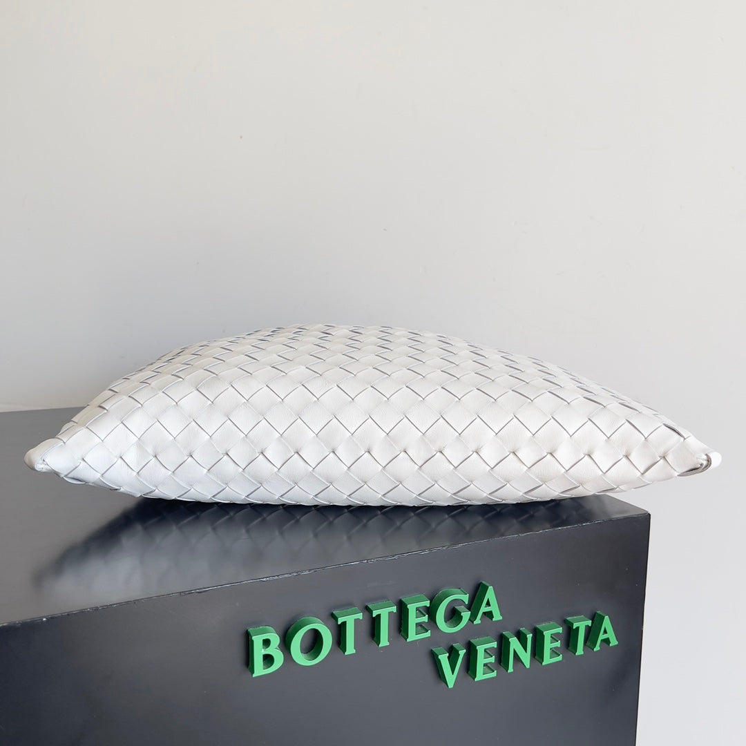 Bottega Veneta Handbag
