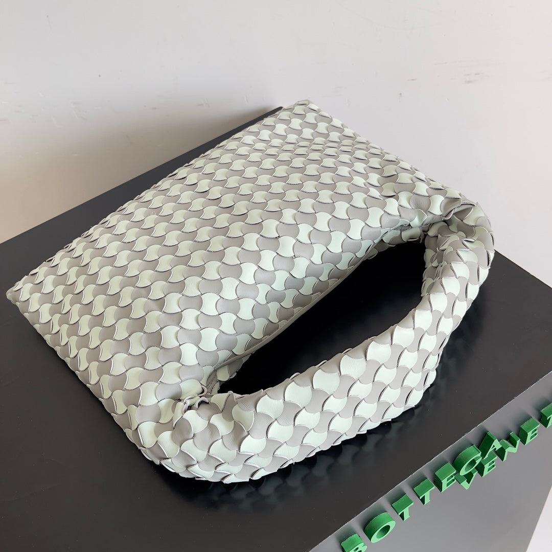 Bottega Veneta Handbag