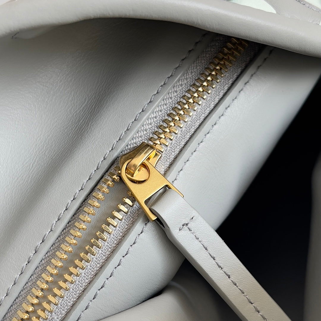 Bottega Veneta Handbag