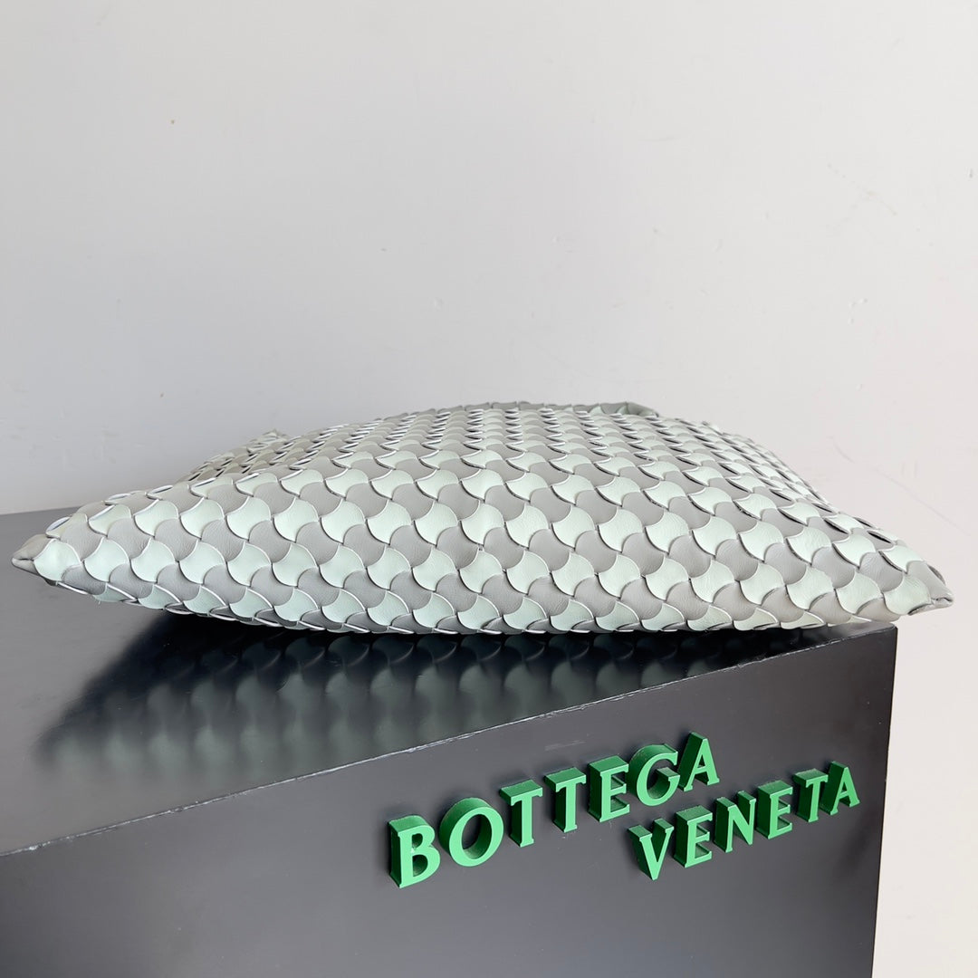 Bottega Veneta Handbag