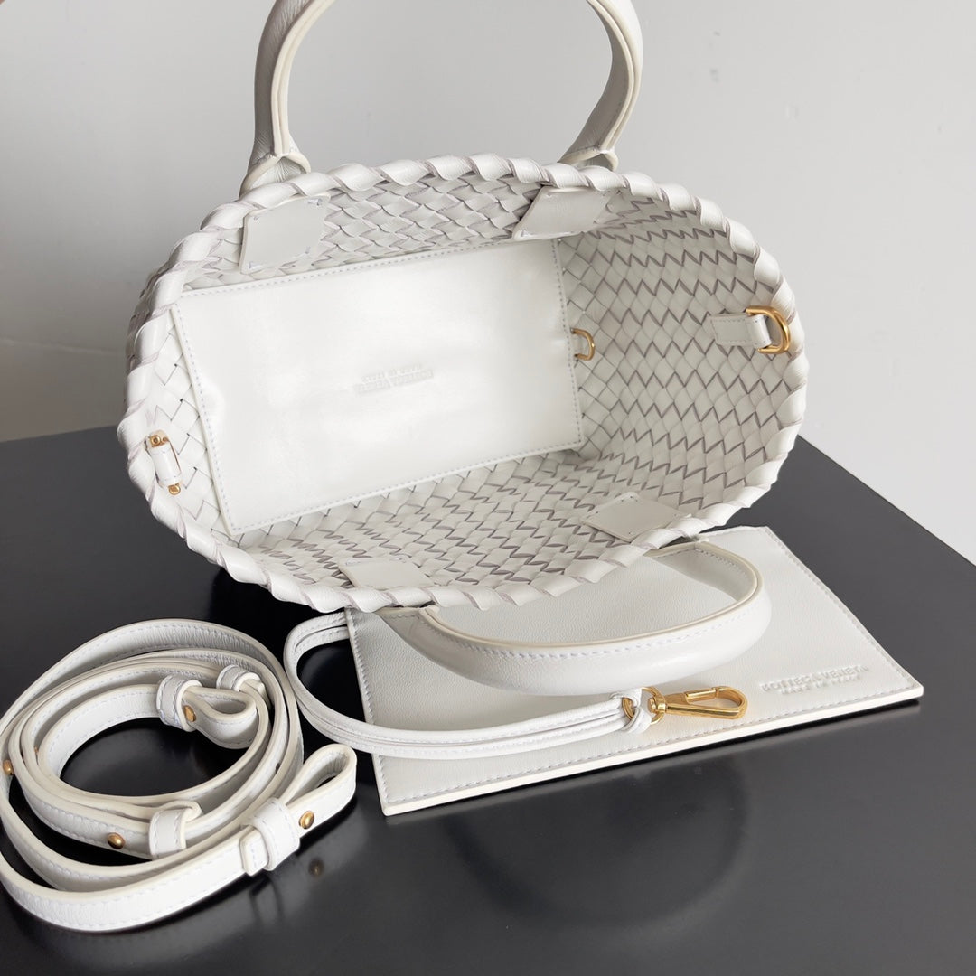 Bottega Veneta Handbag
