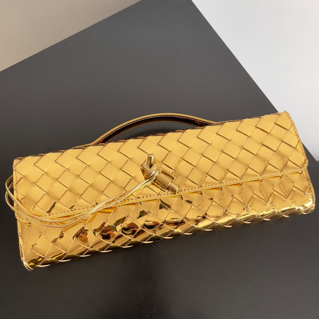 Bottega Veneta Handbag