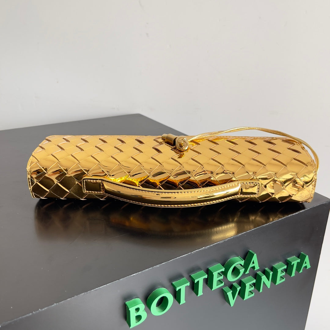 Bottega Veneta Handbag