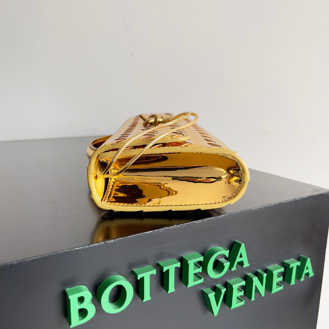 Bottega Veneta Handbag