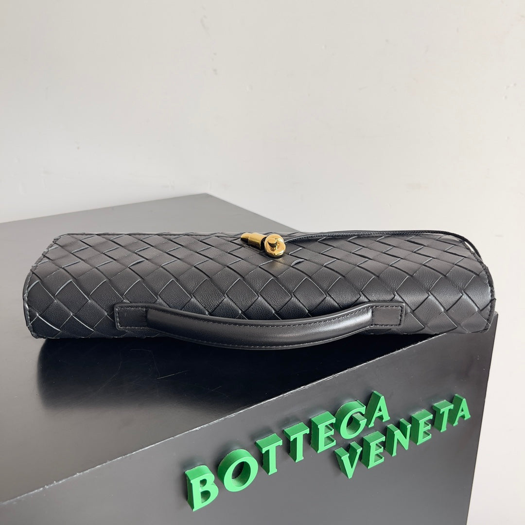 Bottega Veneta Handbag