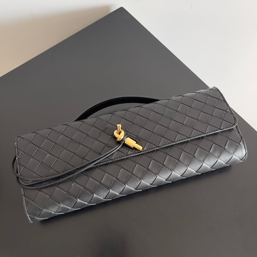 Bottega Veneta Handbag