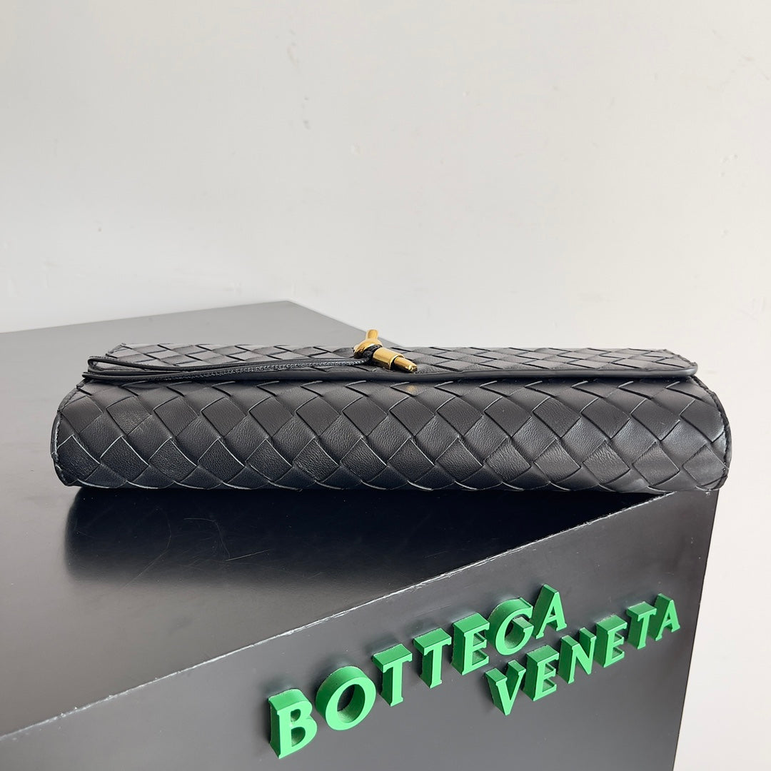 Bottega Veneta Handbag