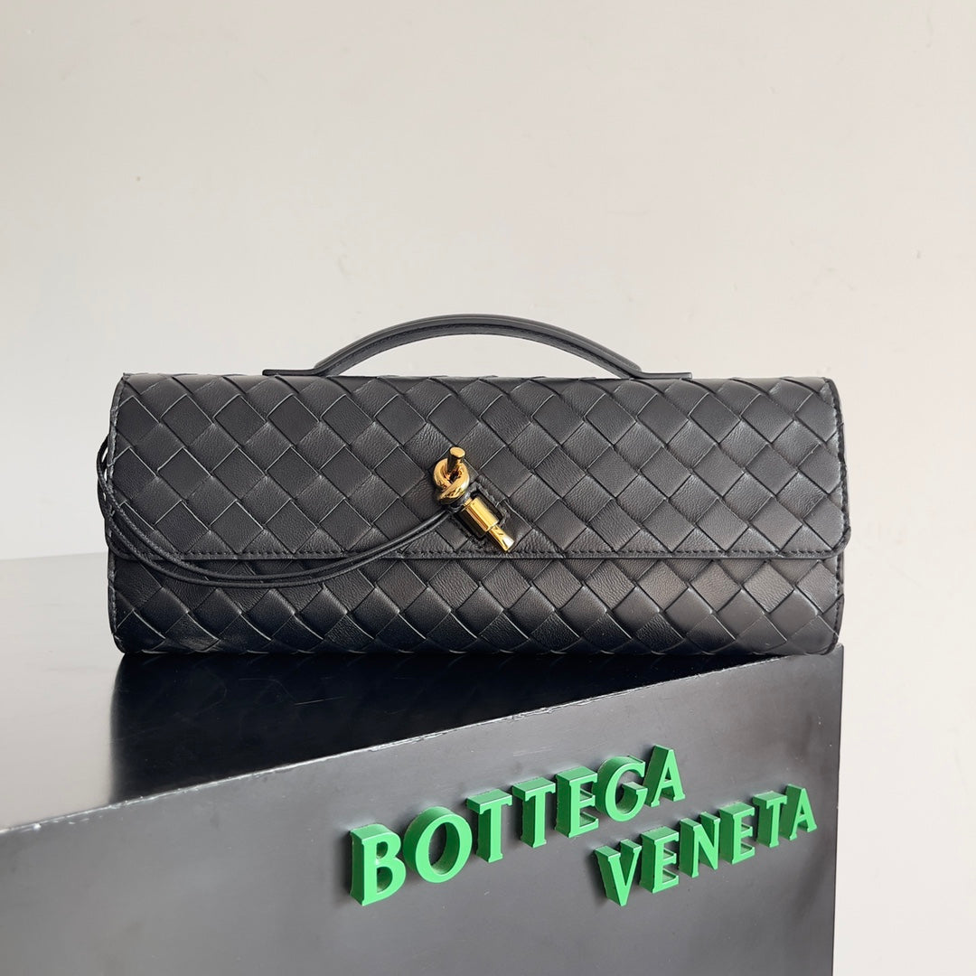 Bottega Veneta Handbag