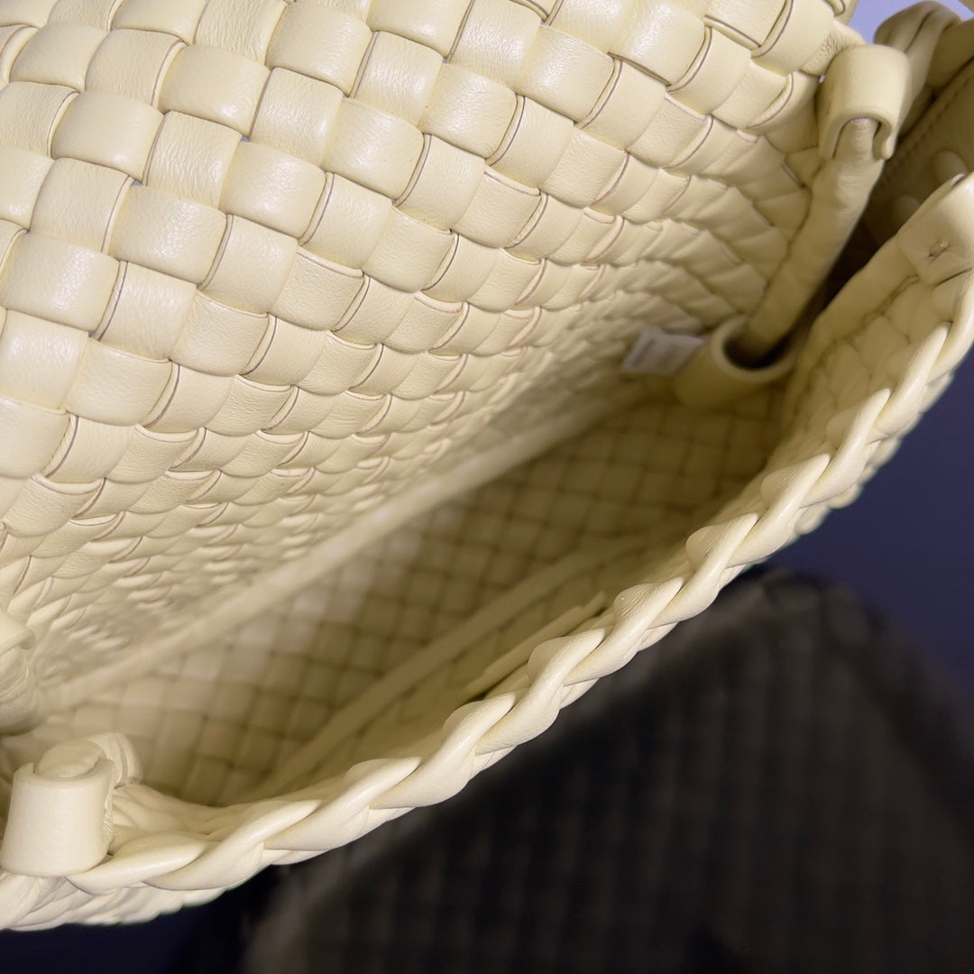 Bottega Veneta Handbag
