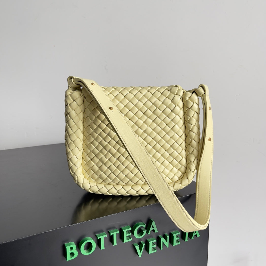 Bottega Veneta Handbag