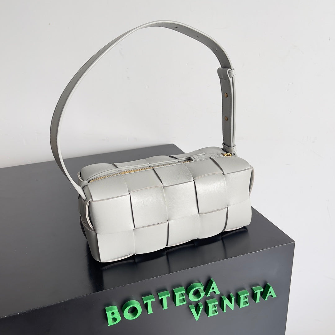 Bottega Veneta Handbag