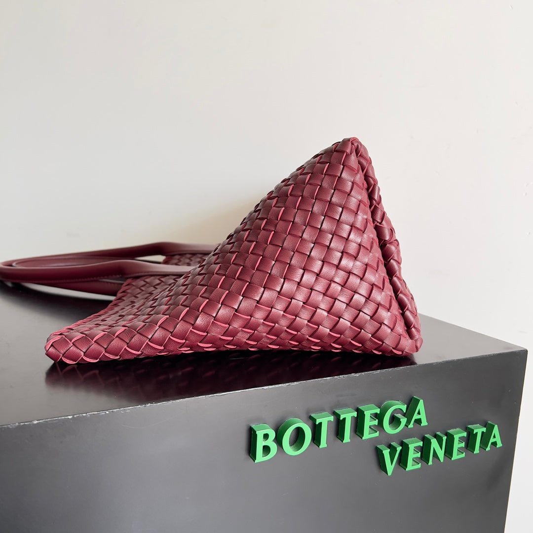 Bottega Veneta Handbag