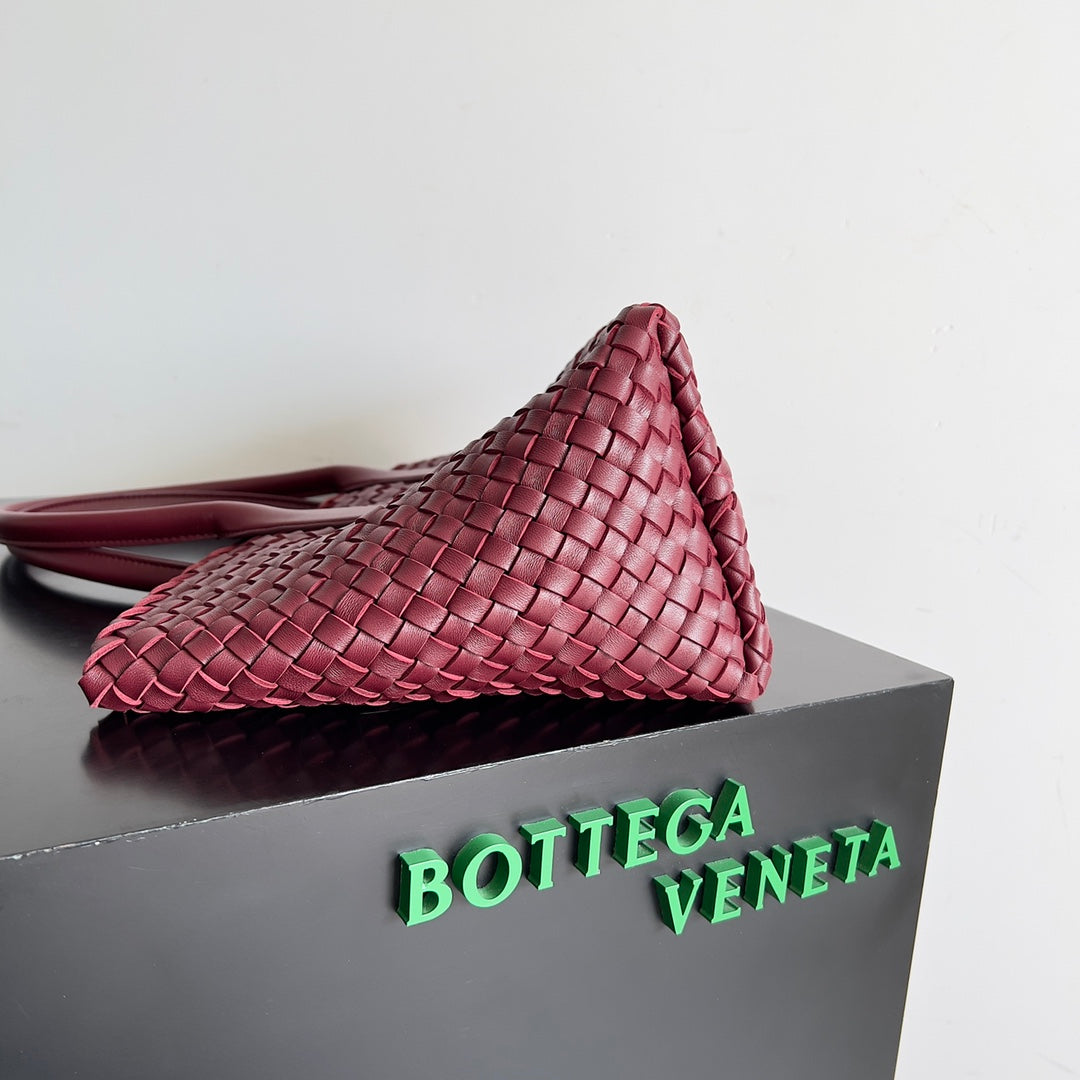Bottega Veneta Handbag