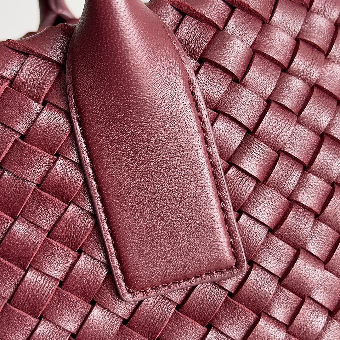 Bottega Veneta Handbag