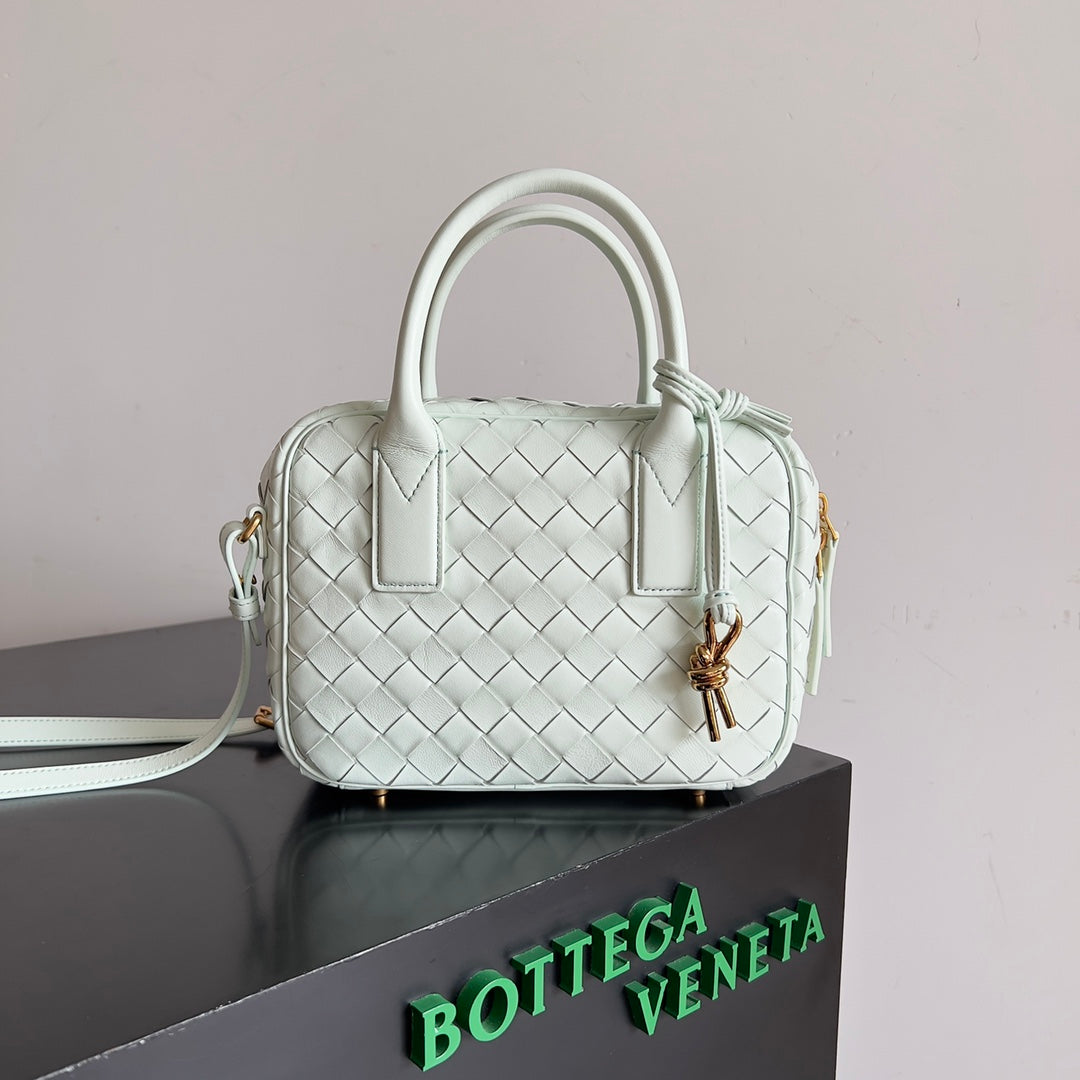 Bottega Veneta Handbag