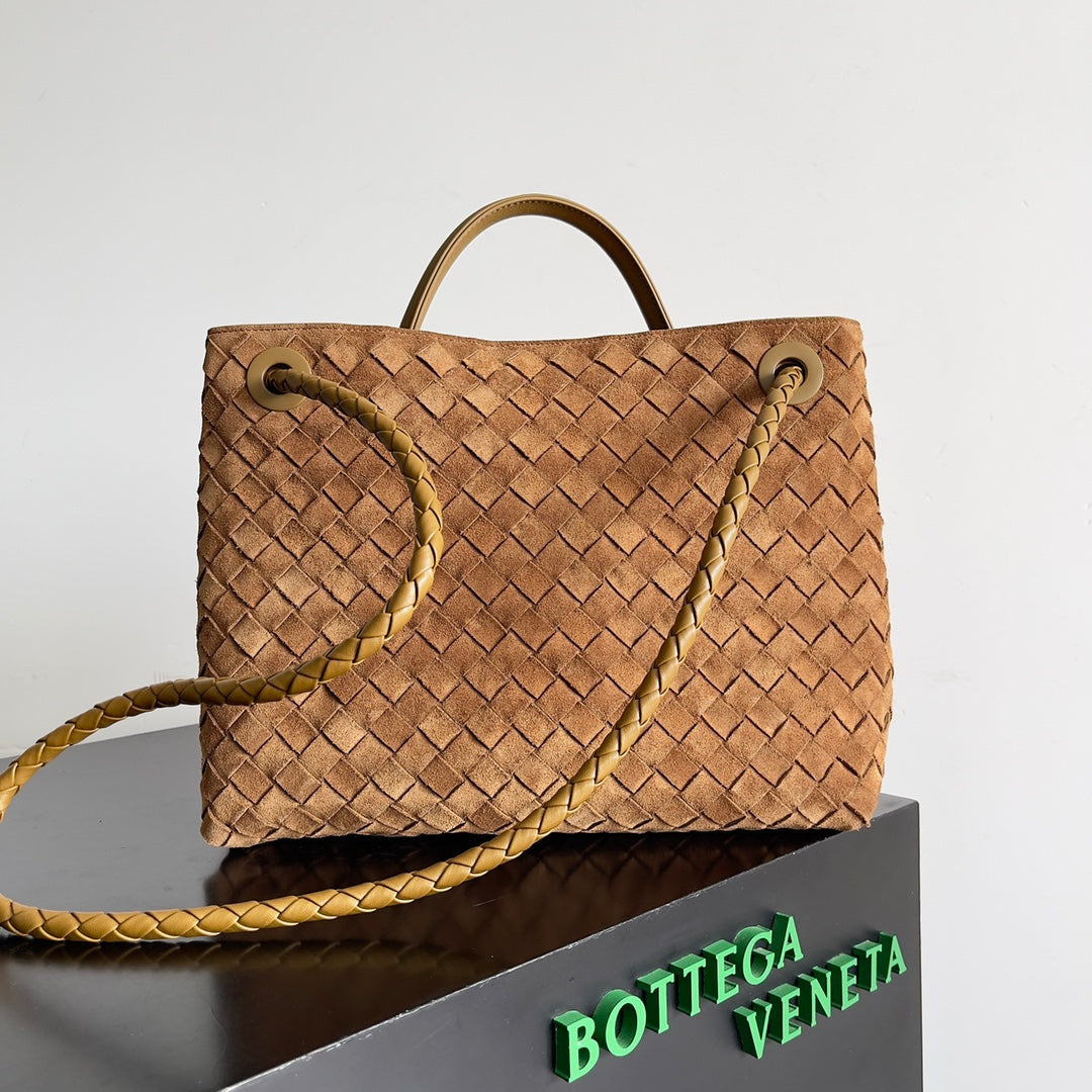 Bottega Veneta Handbag