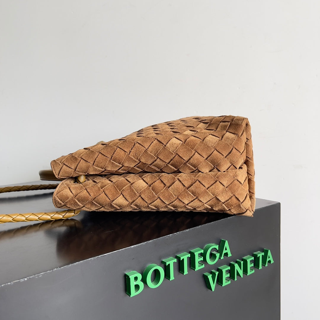 Bottega Veneta Handbag