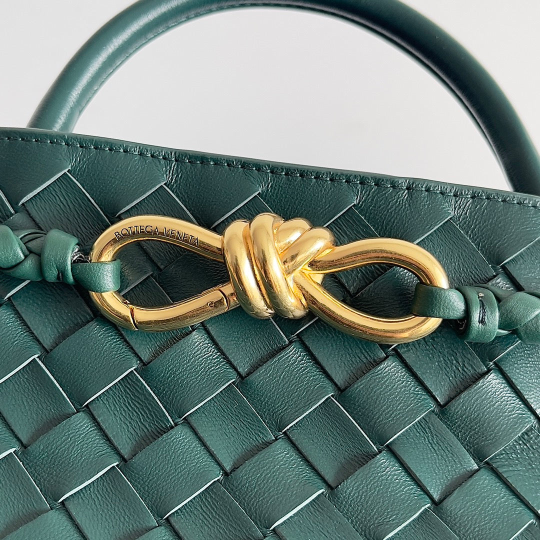 Bottega Veneta Handbag