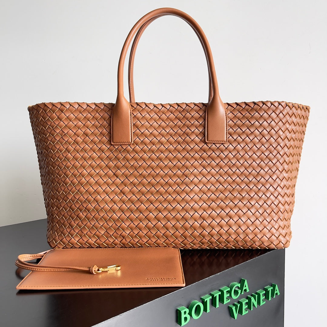 Bottega Veneta Handbag
