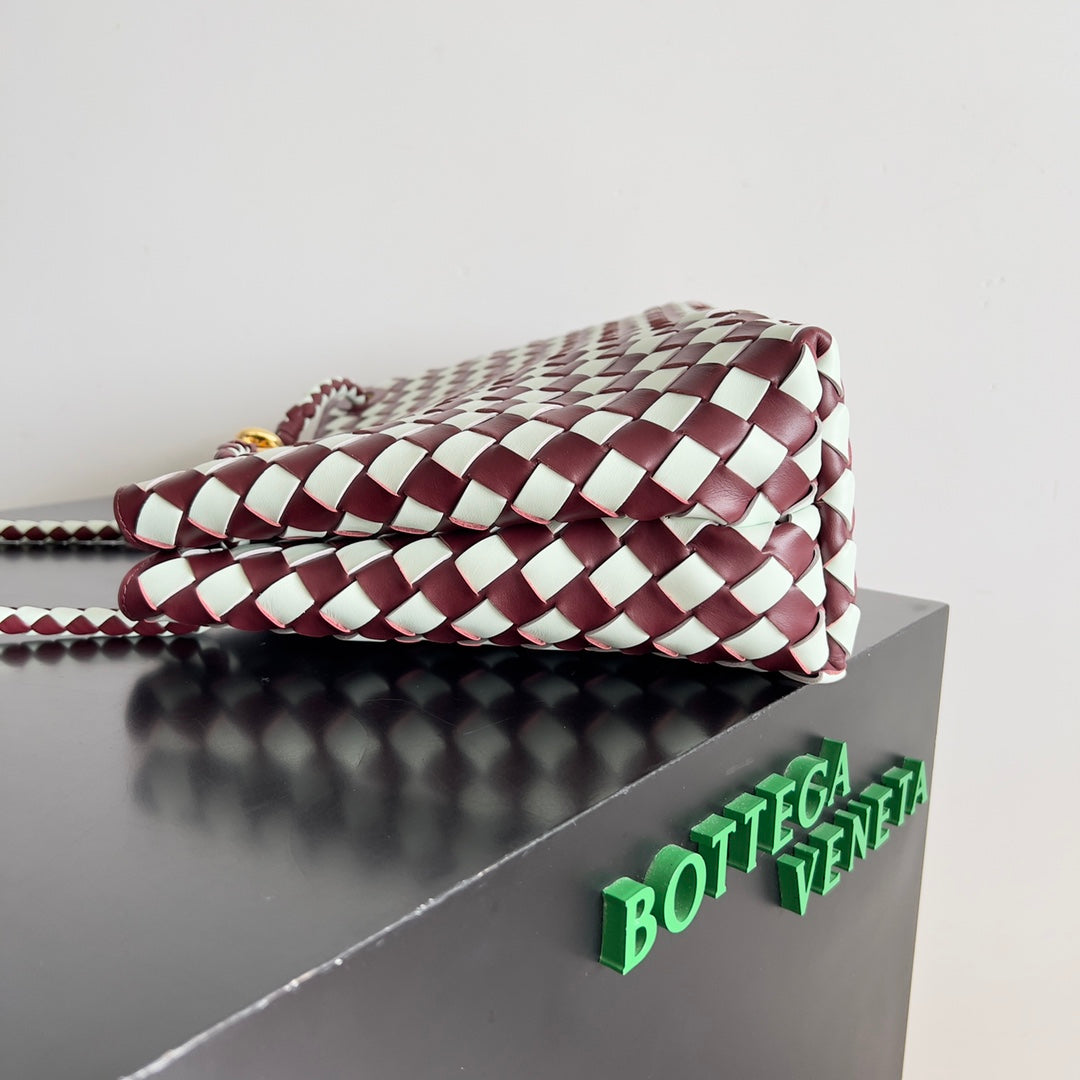 Bottega Veneta Handbag