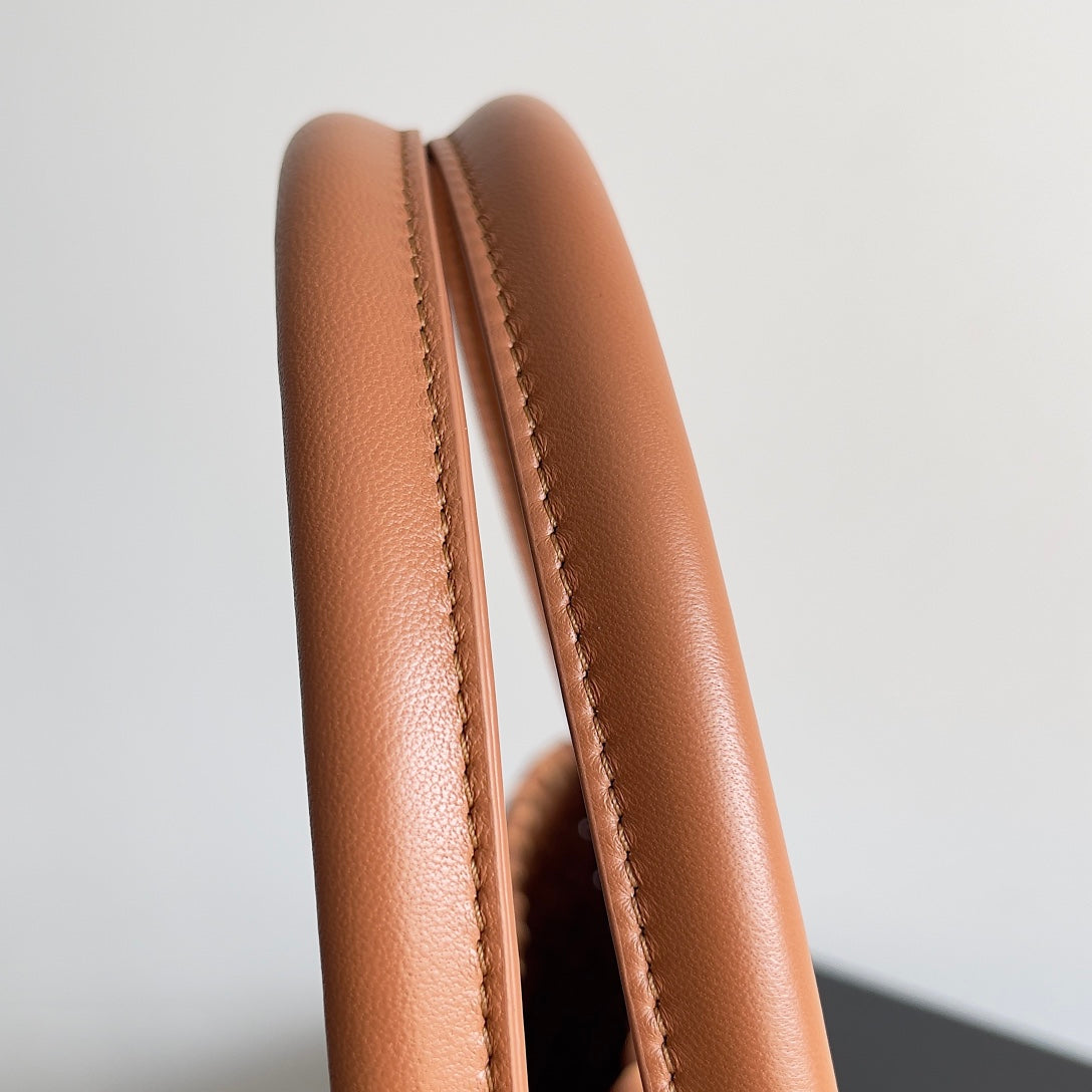 Bottega Veneta Handbag