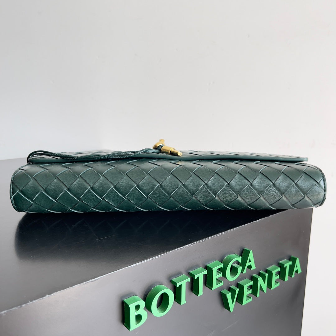 Bottega Veneta Handbag