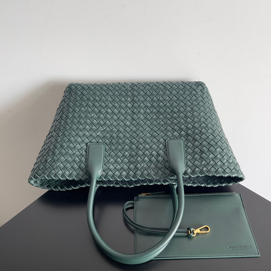 Bottega Veneta Handbag