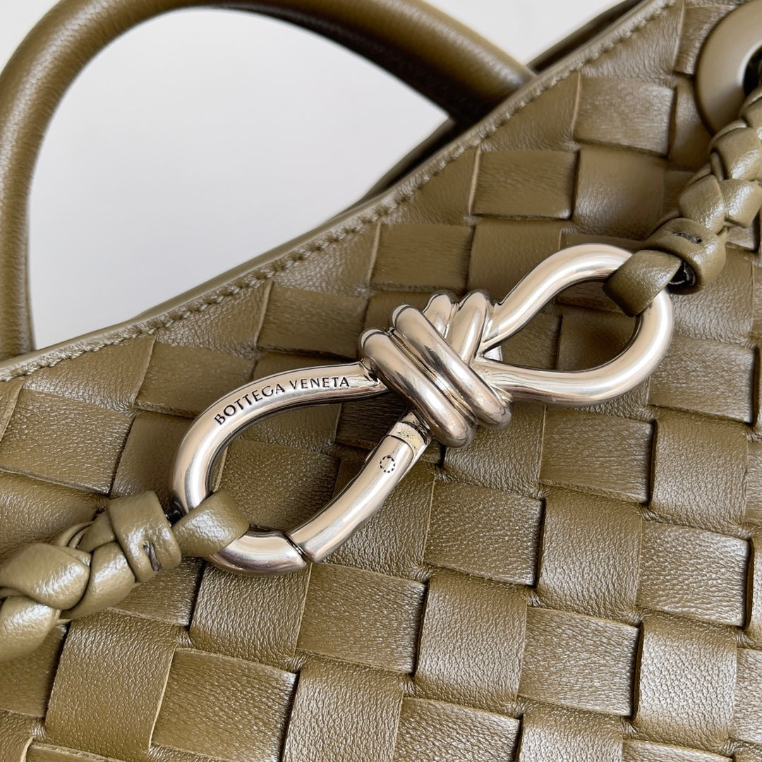 Bottega Veneta Handbag